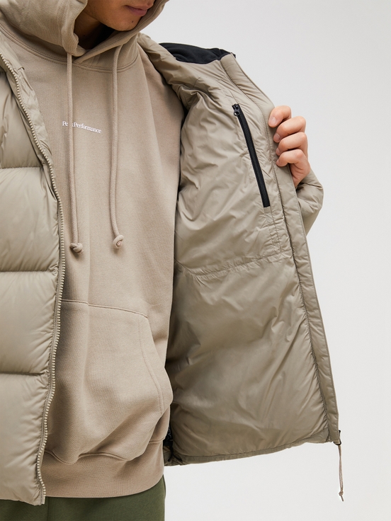 Beige Men Peak Performance Frost Oversized Puffer Down Jacket | US-EKNOY8375